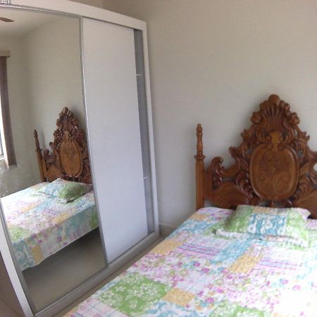 Appartamento Apartamento AVENIDA BEIRA MAR ORLA Guarapari Esterno foto